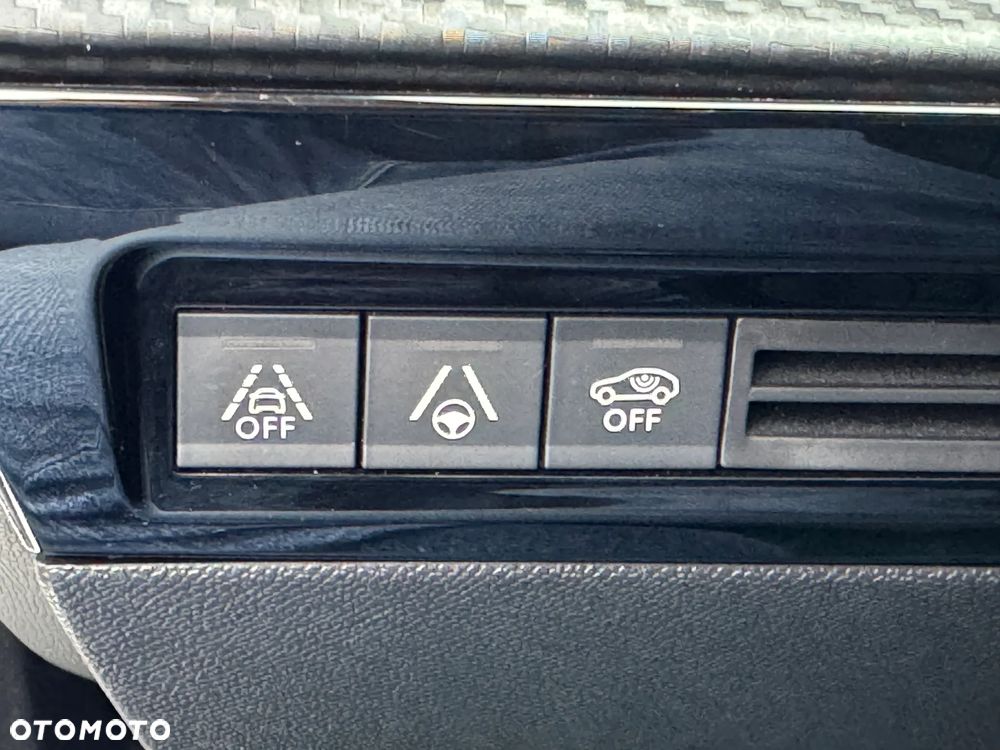 Peugeot 508 PureTech 180 EAT8 Allure Pack - 21