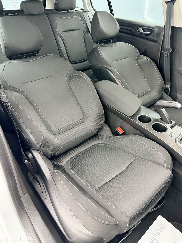 Renault Megane BLUE dCi Limited - 19