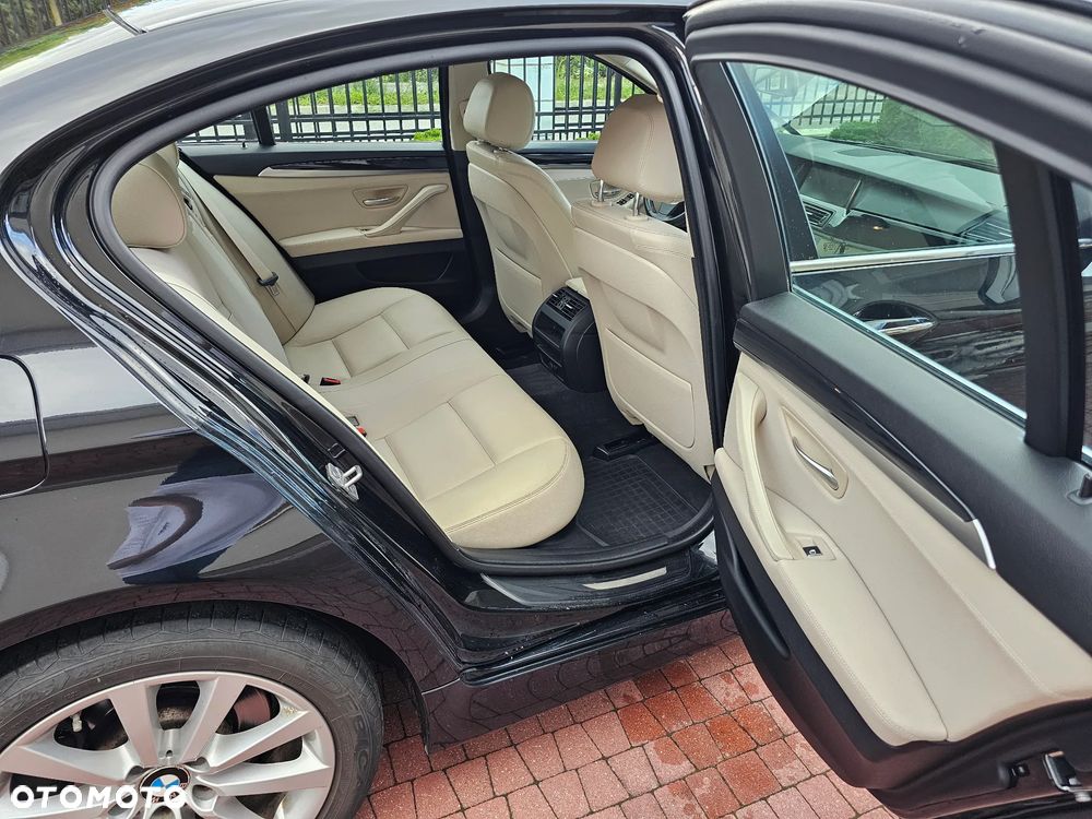 BMW Seria 5 518d - 6