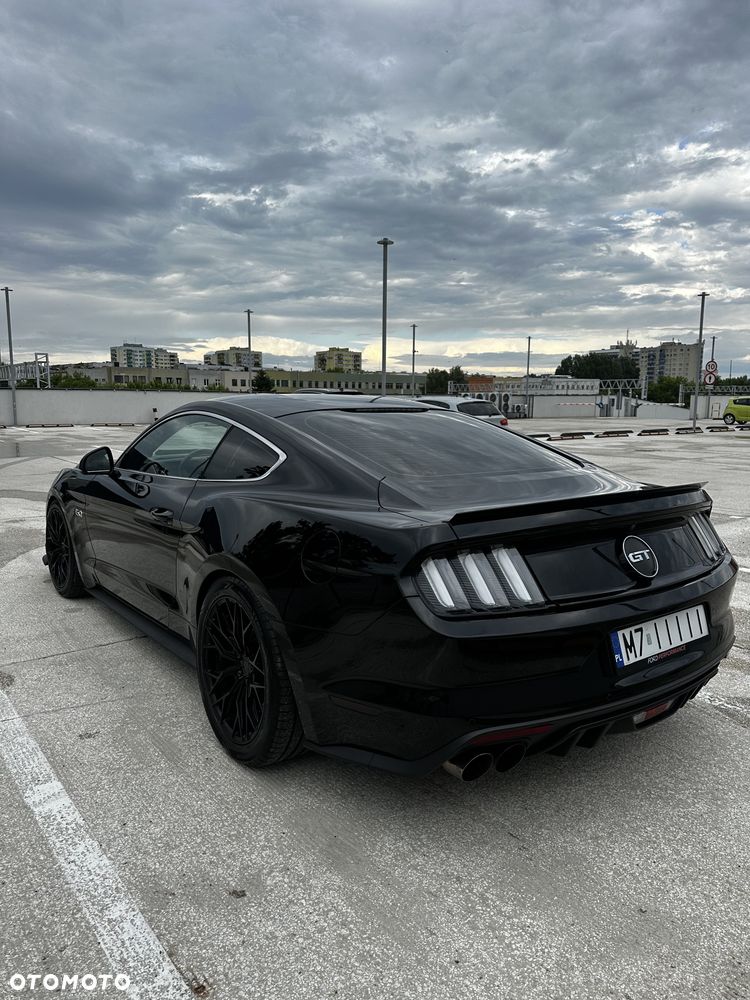 Ford Mustang - 9