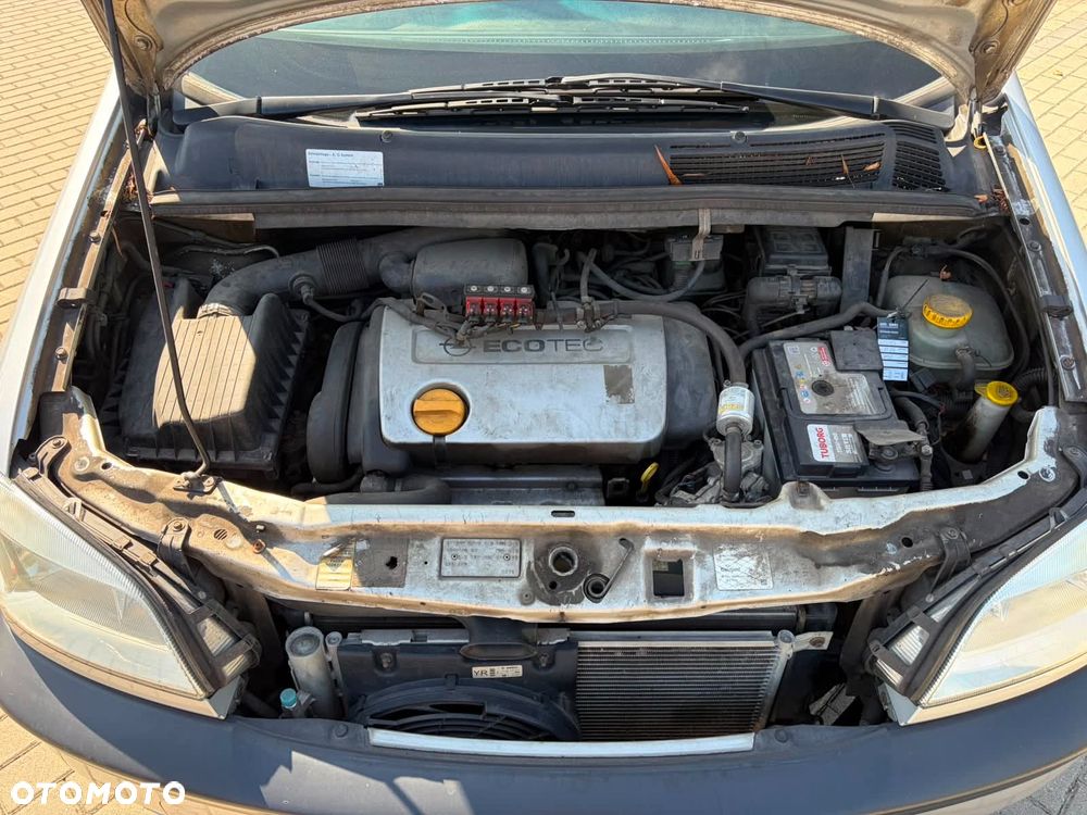Opel Zafira - 3