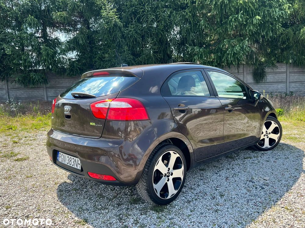 Kia Rio 1.4 CRDI Platinum Edition - 9