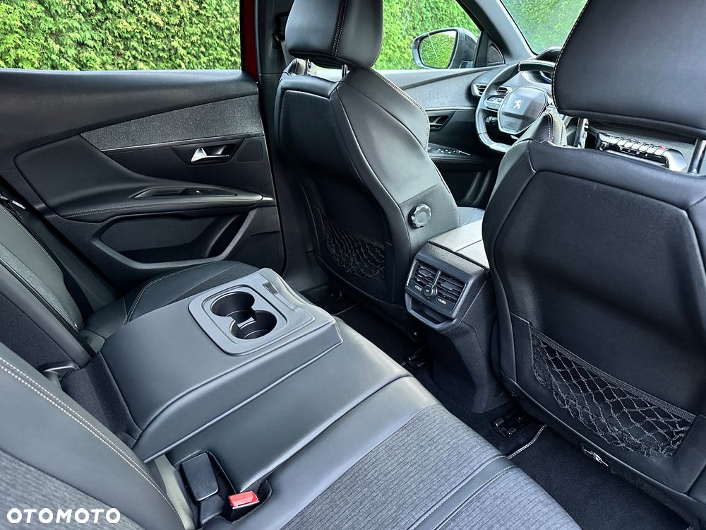 Peugeot 3008 PureTech 180 Stop & Start GPF EAT8 GT - 32