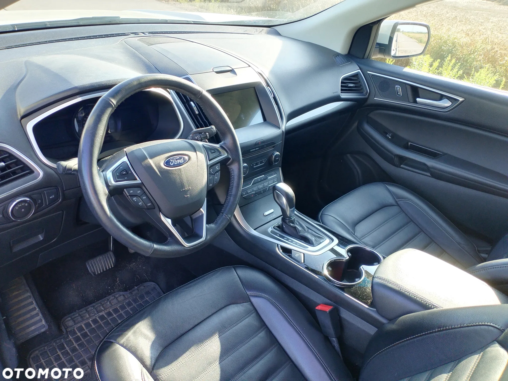 Ford Edge - 10