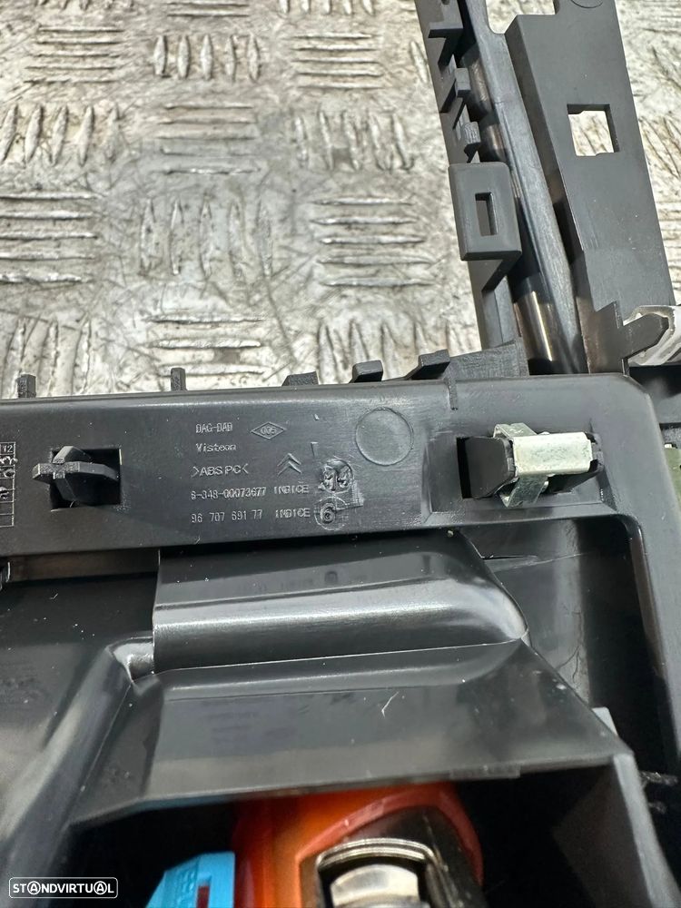 .Consola Central PSA Citroen DS DS5 2011 - 2018 - 10
