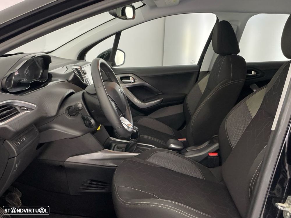 Peugeot 2008 1.2 PureTech Active - 11