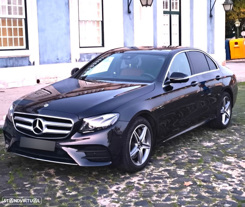 Mercedes-Benz E 300 de AMG Line - 1