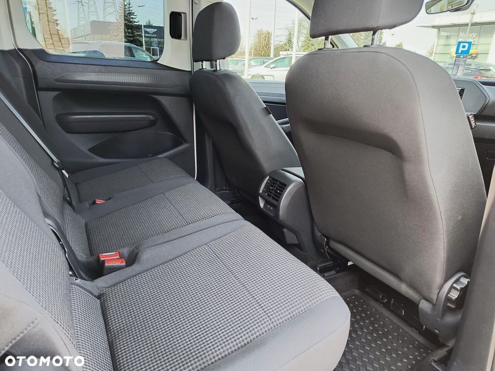 Volkswagen Caddy - 23
