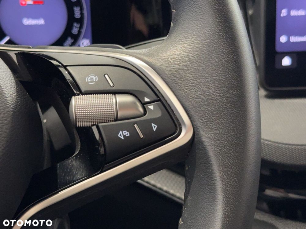 Skoda Superb 2.0 TDI SCR Essence DSG - 28