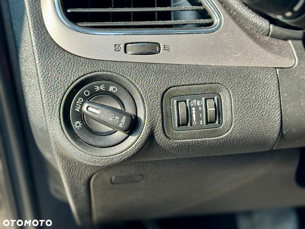 Fiat Freemont 2.0 Multijet Black Code AWD - 17