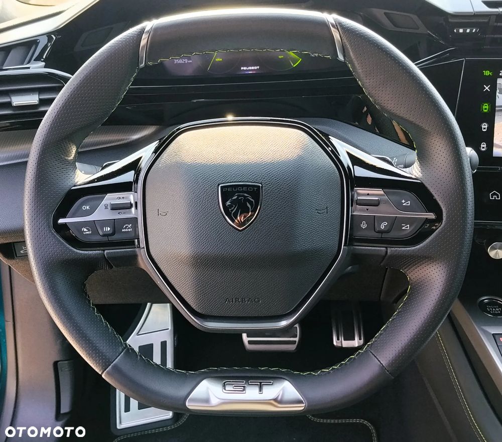 Peugeot 408 1.2 PureTech GT S&S EAT8 - 11