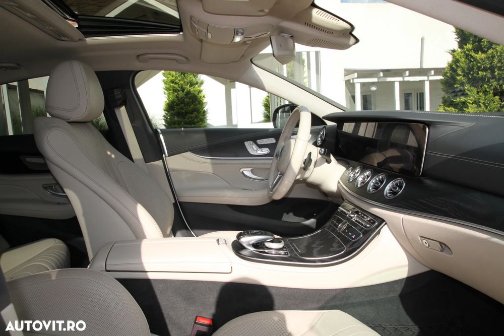 Mercedes-Benz CLS - 26