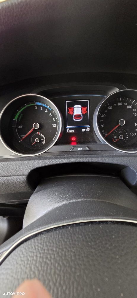 Volkswagen Golf e-Golf - 6