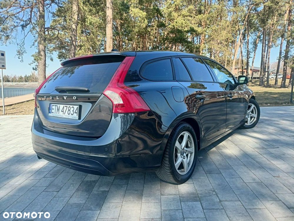 Volvo V60 - 16