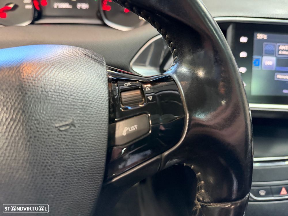 Peugeot 308 SW - 21