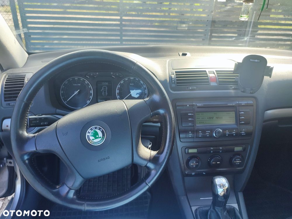 Skoda Octavia - 14
