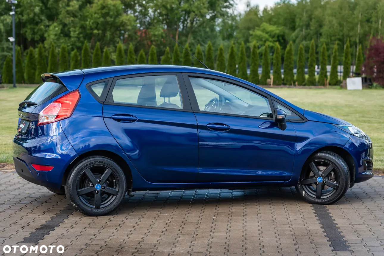 Ford Fiesta 1.0 EcoBoost Start-Stop Champions Edition - 13