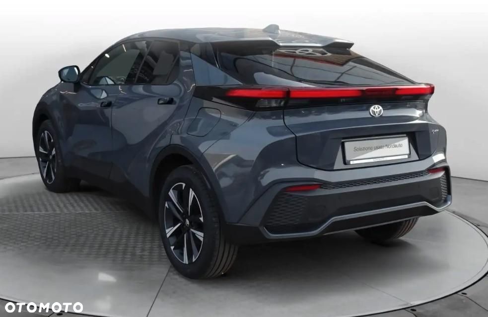 Toyota C-HR - 6