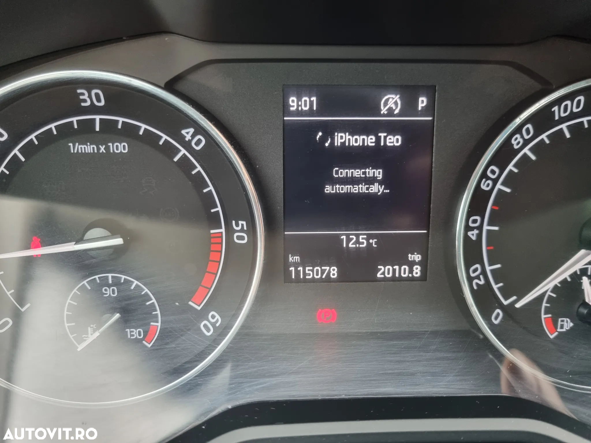 Skoda Superb 2.0 TDI DSG Ambition - 18