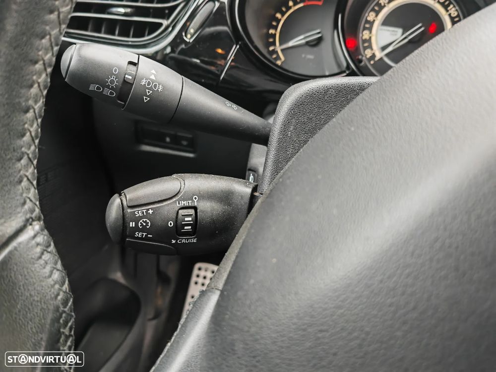 Citroën C3 1.6 BlueHDi Exclusive - 15