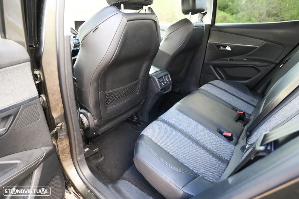Peugeot 3008 1.5 BlueHDi Active - 6
