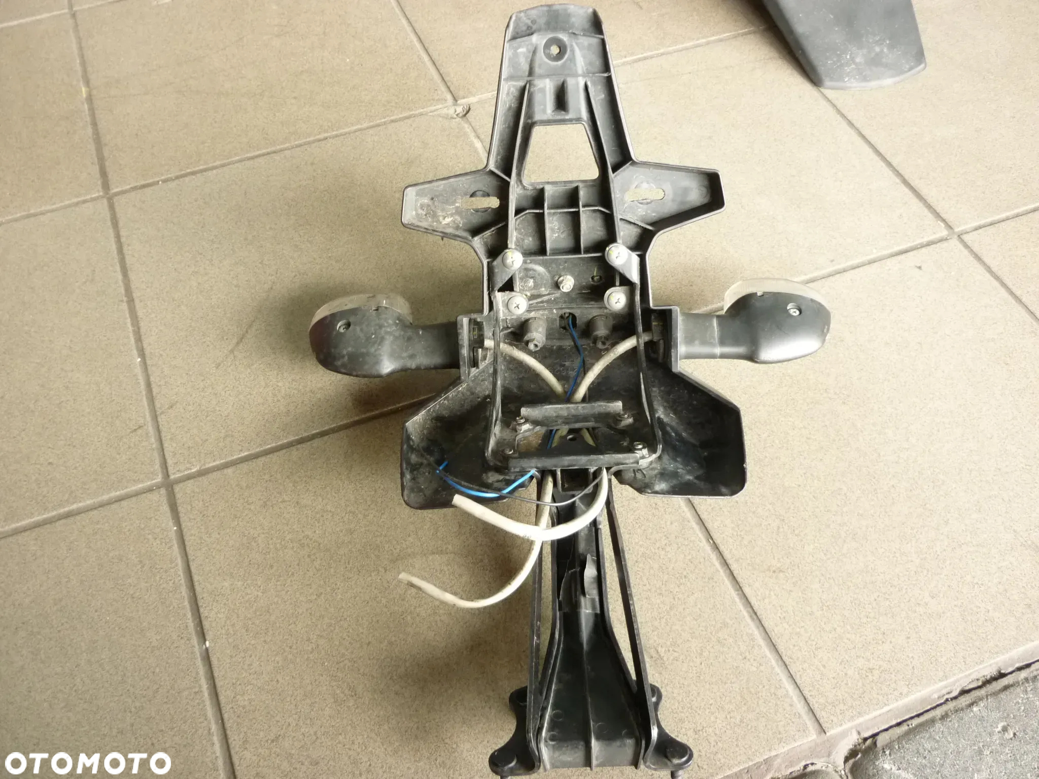Błotnik tył kierunkowskazy mocowanie tablicy rejestracyjnej Yamaha MT 09 Tracer - 7