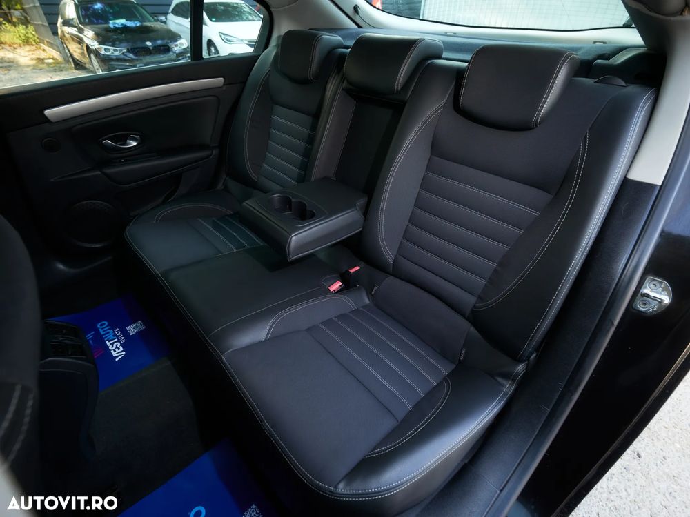 Renault Laguna ENERGY dCi 130 FAP Start-Stop Paris Business - 31