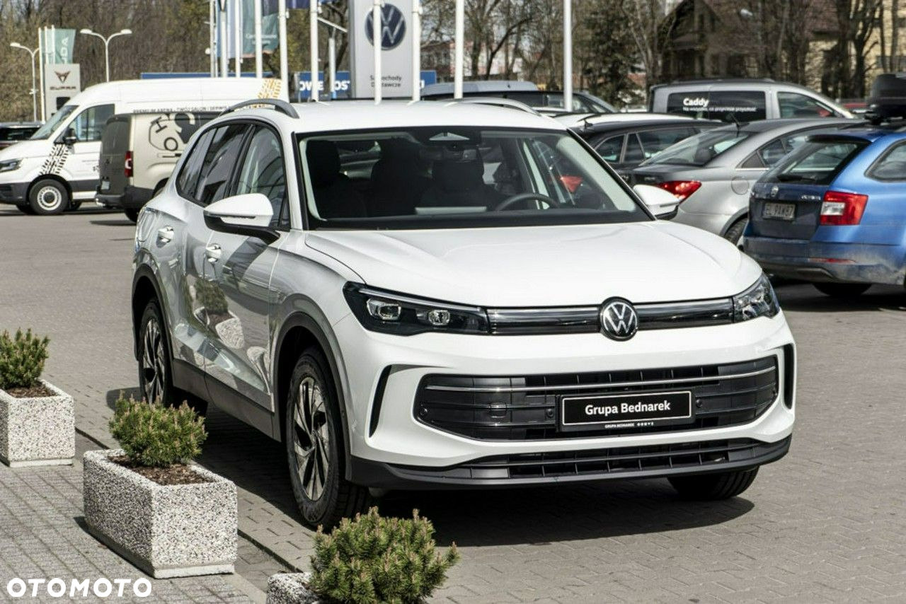 Volkswagen Tiguan - 6