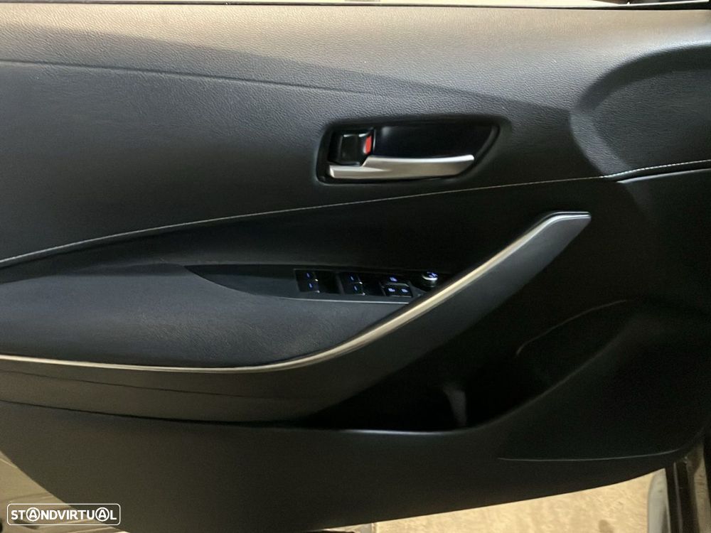 Toyota Corolla Touring Sports 1.8 Hybrid Comfort - 21