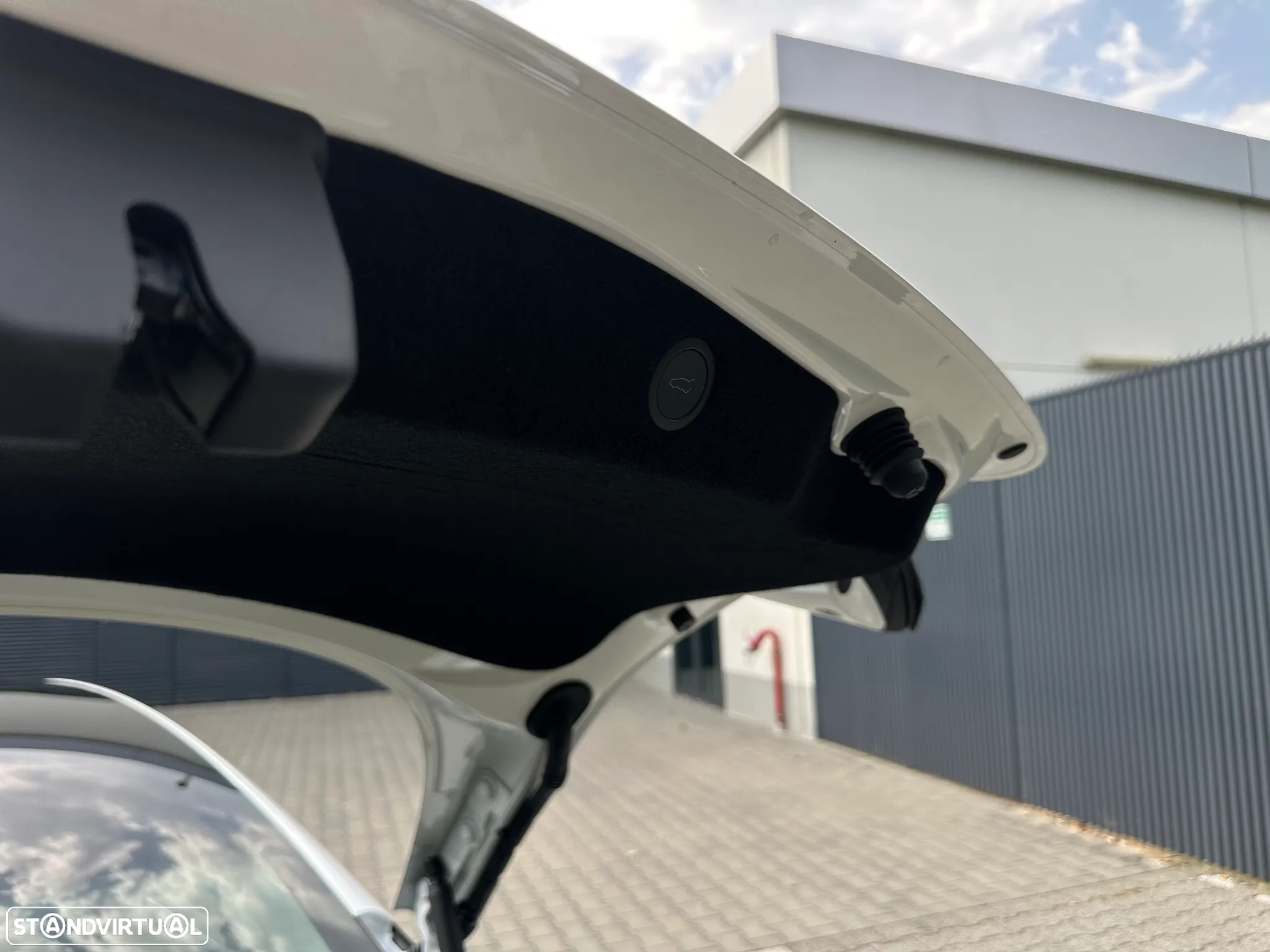 Tesla Model 3 Tração Traseira - 13