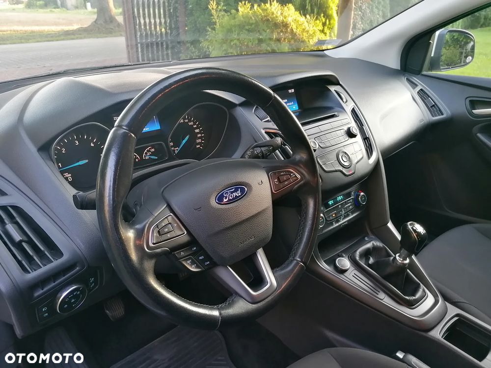 Ford Focus 1.5 TDCi Trend - 5