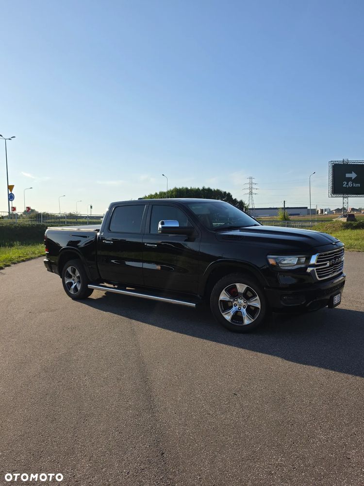 RAM 1500 Crew Cab Shortbed Laramie - 14