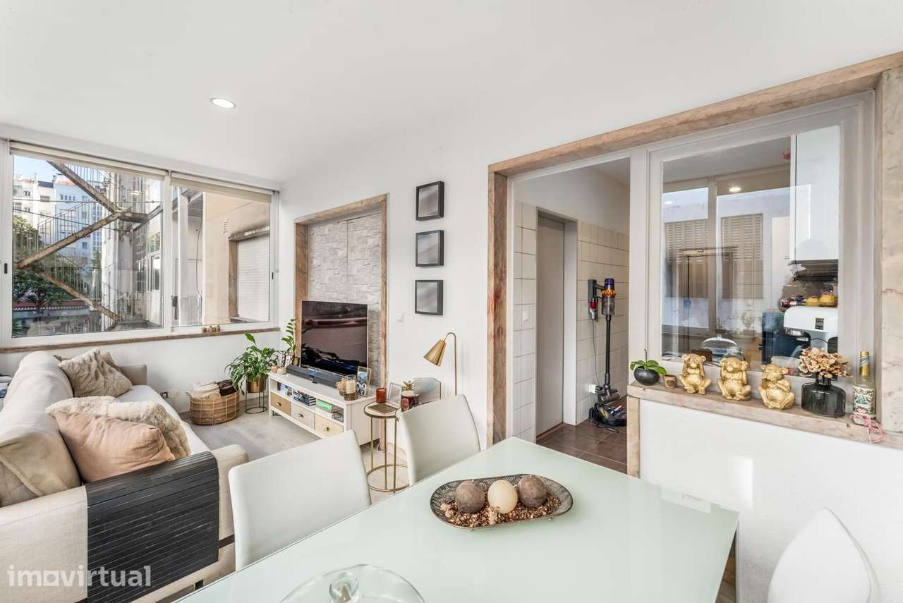 Apartamento T2 com vista, Marquês de Pombal, Lisboa - Grande imagem: 2/21