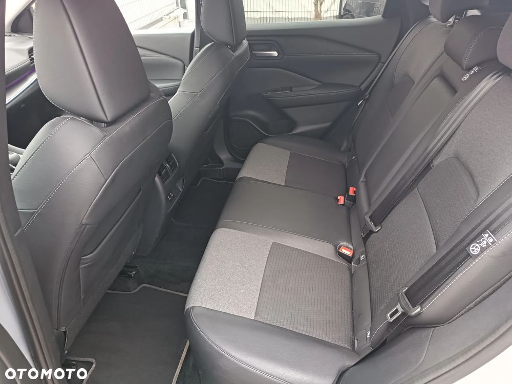 Nissan Qashqai 1.3 DIG-T MHEV N-Connecta Xtronic - 15