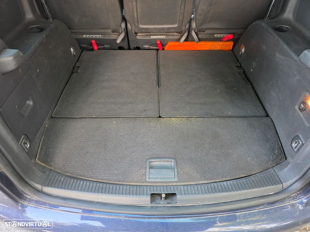 VW Touran - 14