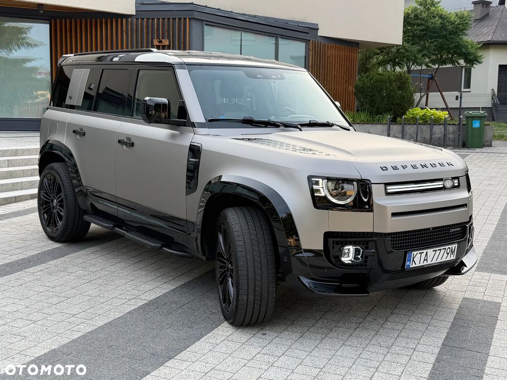 Land Rover Defender 3.0 D300 mHEV X-Dynamic SE - 39
