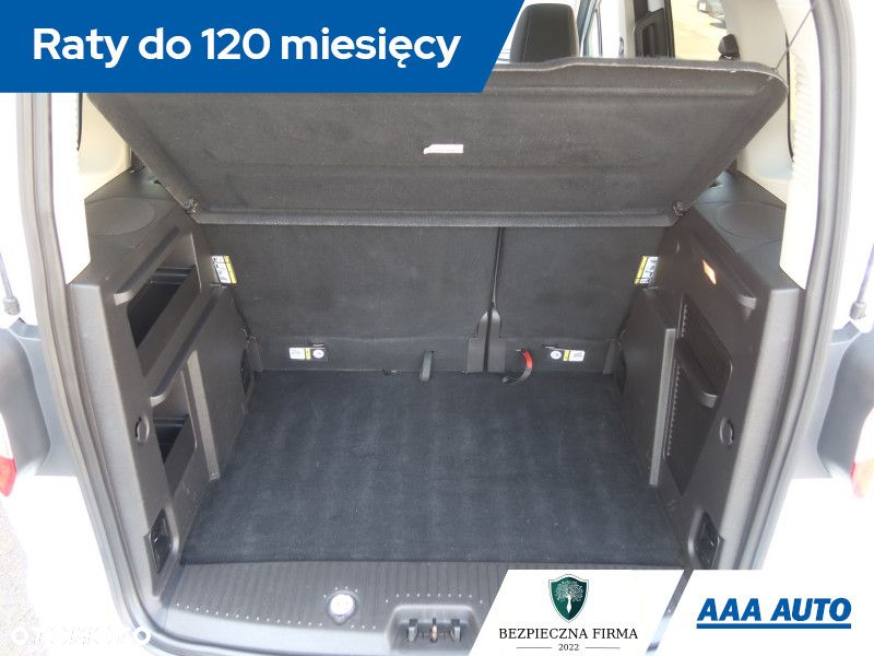 Ford Tourneo Courier - 15