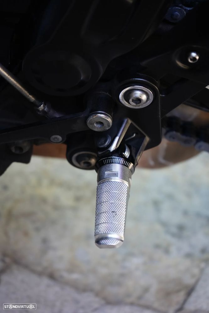 Yamaha XSR - 8