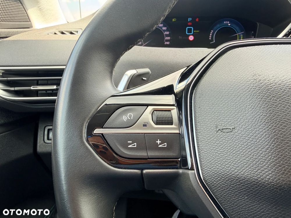 Peugeot 3008 1.6 PureTech Hybrid PHEV Allure Pack S&S EAT8 - 27