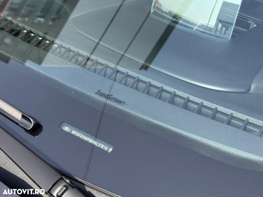 Ford Kuga 2.5 Duratec FHEV AWD ST Line - 25