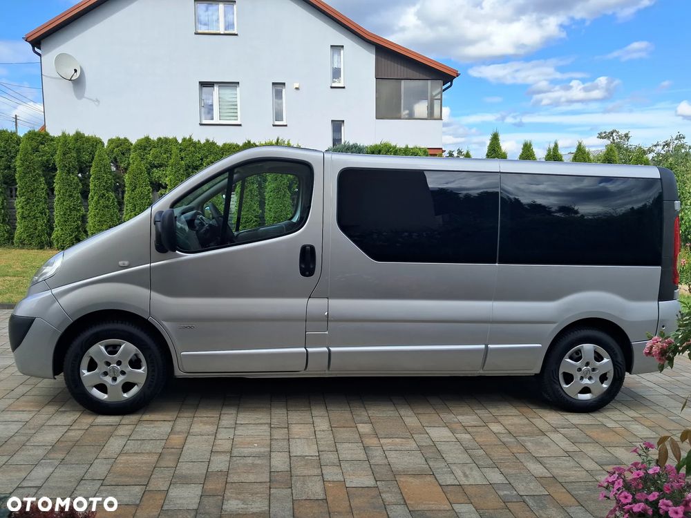 Opel Vivaro L2H1 2.9t - 4