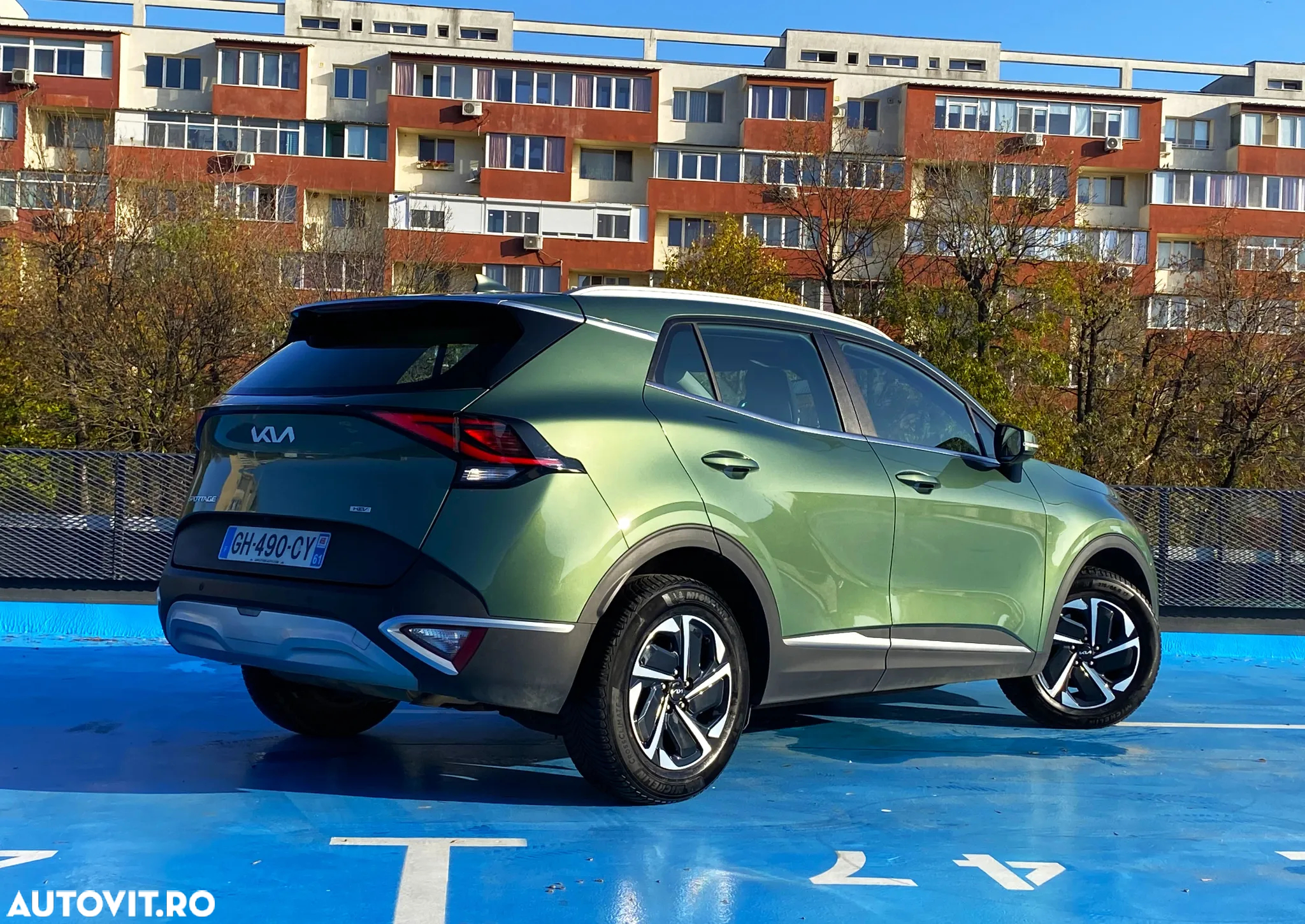 Kia Sportage 1.6T-GDI Hybrid 2WD Aut. Vision - 24
