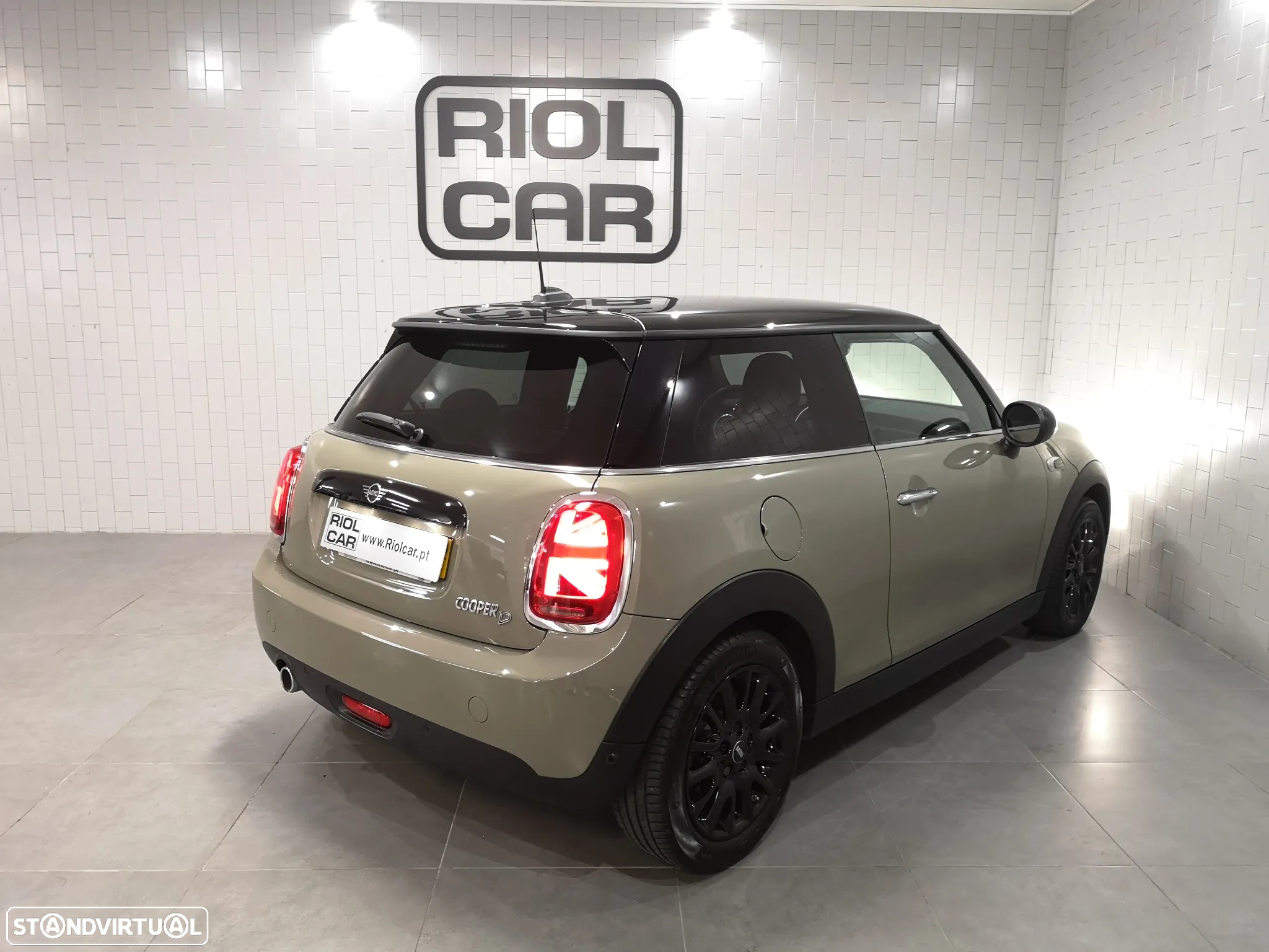 MINI Coupé - 8