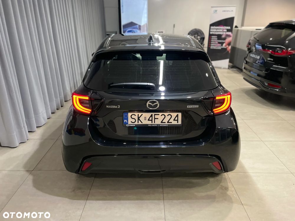 Mazda 2 Hybrid - 12