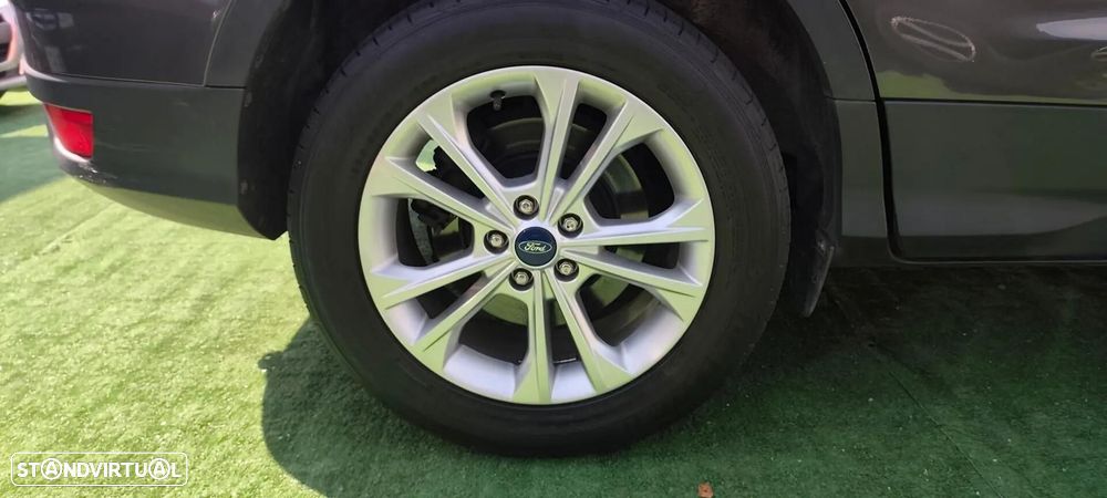 Ford Kuga 1.5 TDCi EcoBlue Titanium - 9