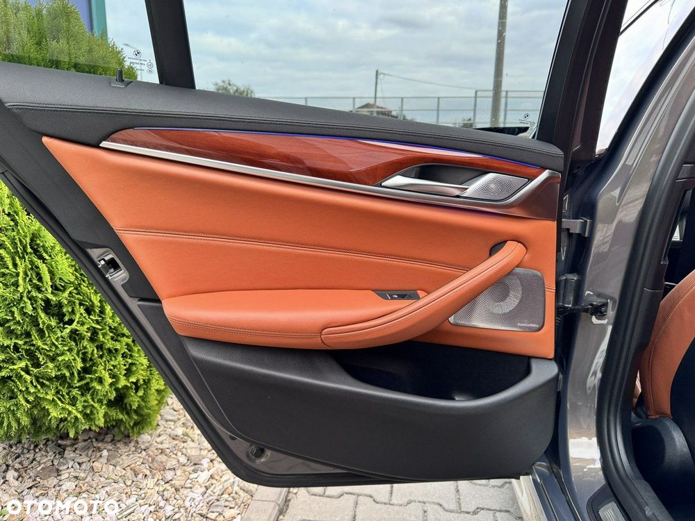 BMW M5 Standard - 37