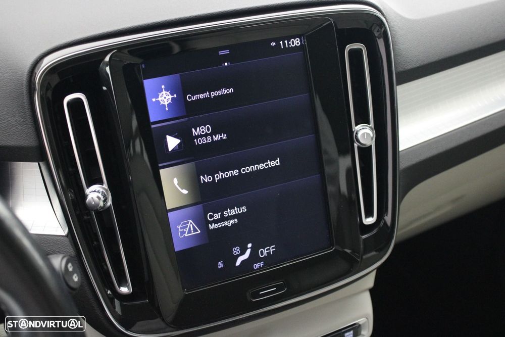 Volvo XC 40 2.0 D3 Momentum Plus Geartronic — fotografia 16