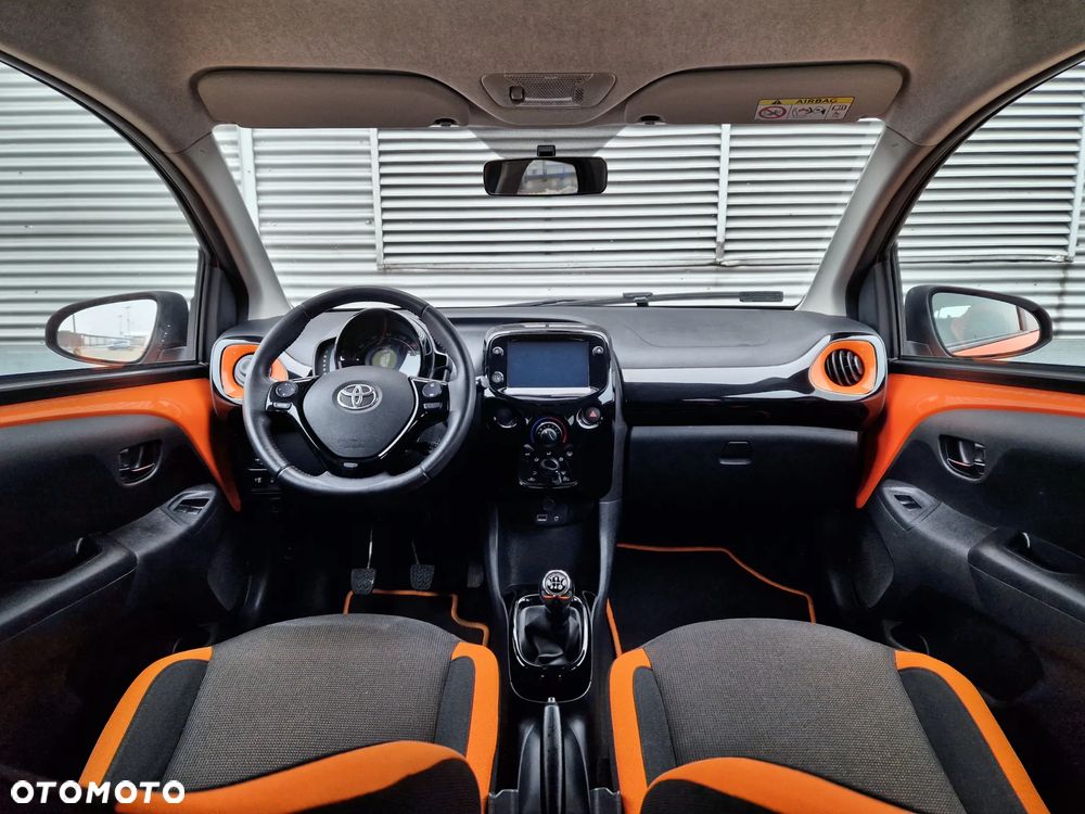 Toyota Aygo 1.0 VVT-i Color Edition - 22