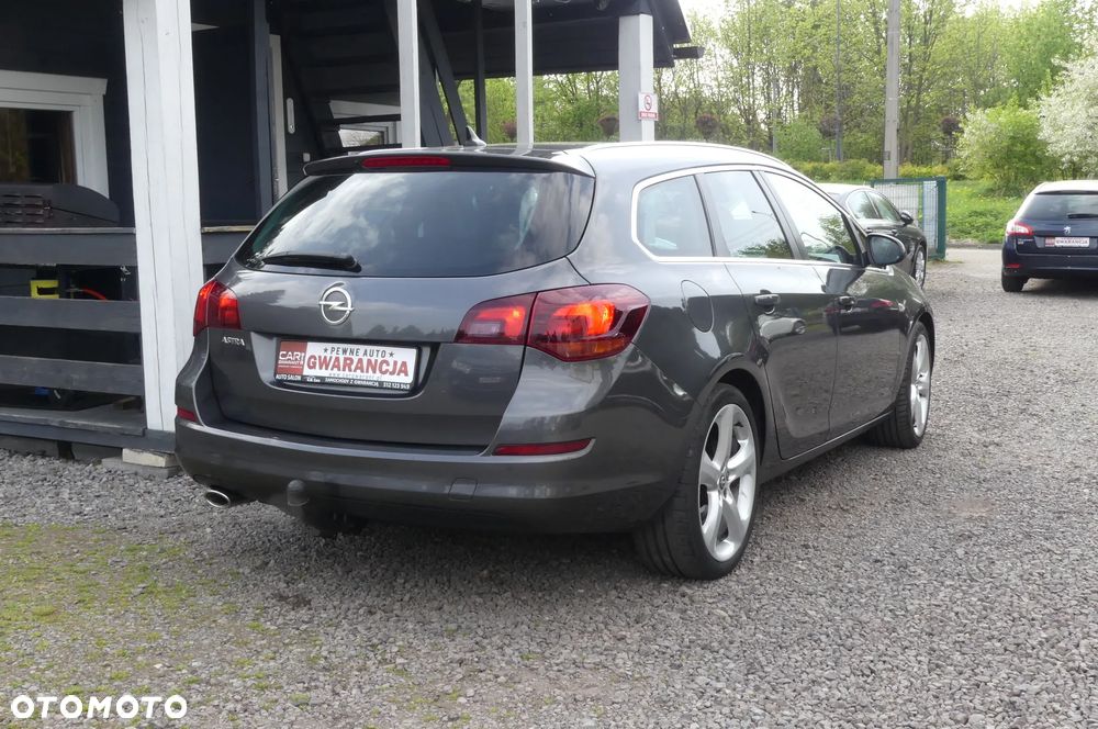 Opel Astra 1.4 T Cosmo - 2