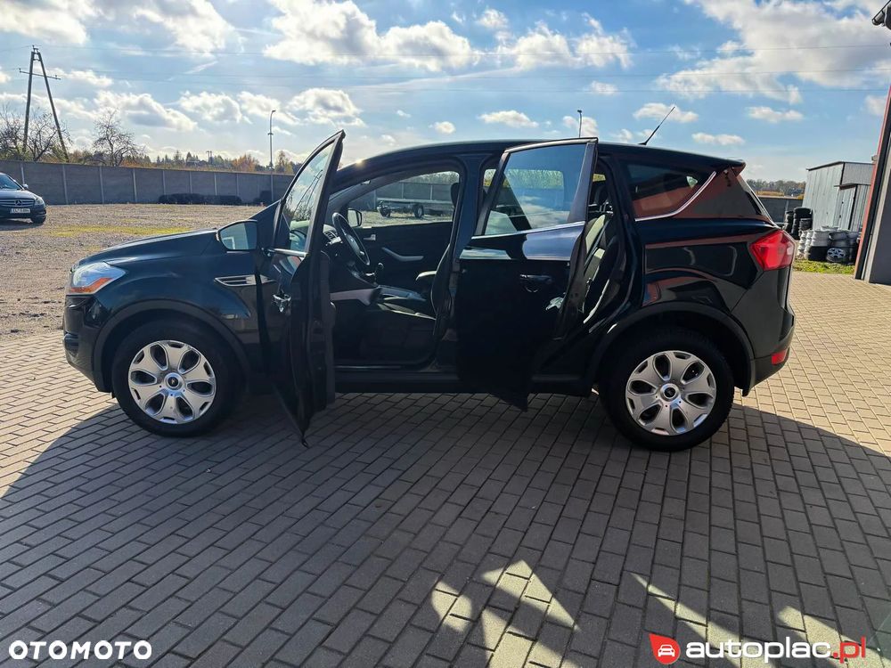 Ford Kuga - 24
